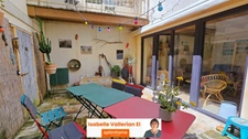 A vendre Aigues-Mortes (Gard)  - Maison intra-muros 6 pièces avec patio