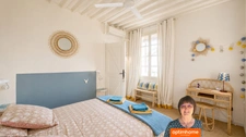 A vendre Aigues-Mortes (Gard)  - Maison intra-muros 4 chambres avec sanitaires privatifs avec patio