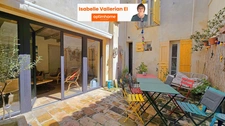 A vendre Aigues-Mortes (Gard)  - Maison intra-muros 6 pièces avec patio
