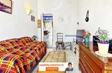 Maison à vendre 4 pièces AIGUES MORTES (30) avec parking et garage