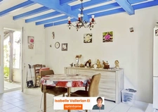 Maison à vendre 4 pièces AIGUES MORTES (30) avec parking et garage