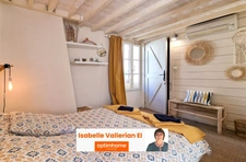 A vendre Aigues-Mortes (Gard)  - Maison intra-muros 6 pièces avec patio