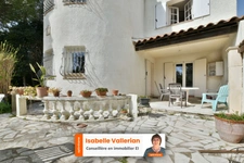 A vendre Marguerittes (Gard)  - Maison 5 pièces avec jardin et piscine