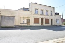 Immeuble de rapport, SAINS DU NORD, 331m² habitable, sur 733m² de terrain