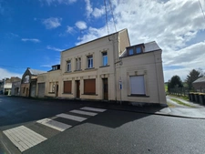 Immeuble de rapport, SAINS DU NORD, 331m² habitable, sur 733m² de terrain