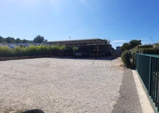  Chateauneuf-les-Martigues, ZAC La Valampe : Locaux professionnels avec beau logement de fonction