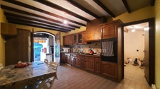 Marignane Colline (13700) : Maison 8 Pièces, 5 chambres, avec Piscine et Grand Garage