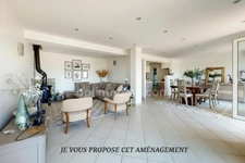 MARTIGUES (13) : à vendre Maison 4 chambres et bureau, 2 appartements T3 et T4, garage sur terrain 859m²