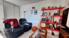 CHATEAUNEUF LES MARTIGUES : Appartement 4 pièces de 72m² avec terrasse et parkings 