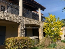 SAINT MITRE LES REMPARTS (13) : Maison 190m², 7 pièces, terrain 700m²