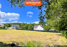 Rare : terrain 1700 m² au calme – proche centre Redon