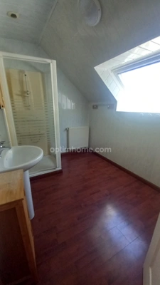 Maison à vendre 5 chambres, dépendances et grand terrain