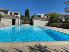 LOCATION : Maison T4 meublée en résidence sécurisée avec piscine