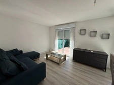 LOCATION : Maison T4 meublée en résidence sécurisée avec piscine