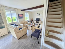 MONDREPUIS (02) - 🏡 Vente pavillon individuelle, semi-plain-pied avec 6 chambres 🛏️🛏️🛏️🛏️🛏️🛏️, sous-sol 🚗 et jardin de près de 10 ares ☘️