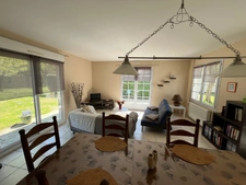MAISON de plain-pied de 126m2 sur 806m2 de terrain clos