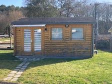 PROPRIETE PLAIN PIED AVEC PISCINE ET CHALET / 5 690m2 ST LAURENT MEDOC (33)