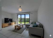 Appartement à vendre 2 pièces, 50m2, au RDC avec jardin à MERIGNAC (33) Le Jard.
