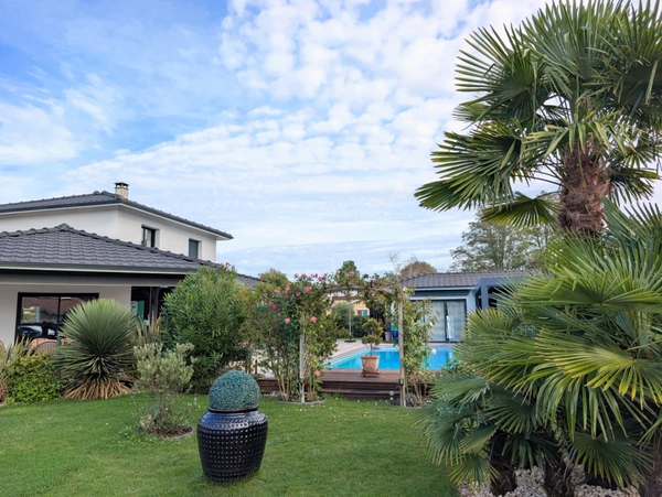 Maison à vendre avec piscine, 6 pièces, MIOS (33) proche MARCHEPRIME