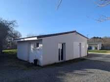 Estate of 4950m2 with two houses and outbuilding MERIGNAC (33)
