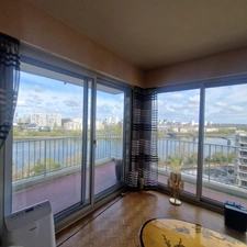 Appartement à vendre 5 pièces SAINT SEBASTIEN SUR LOIRE FACE LOIRE VUE SUR NANTES CENTRE (44)