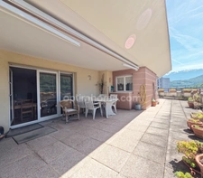 Rare en dernier étage avec terrasse de 60 m² Echirolles Village