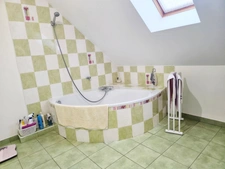 Maison contemporaine à proximité des commodités -150 m²- 5 chambres- REDON