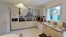 Maison contemporaine à proximité des commodités -150 m²- 5 chambres- REDON