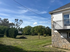 Maison familiale sur sous-sol avec grand terrain - SAINTE MARIE (35)