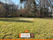 Terrain constructible à vendre - 738,00 m² -BAINS SUR OUST (35)