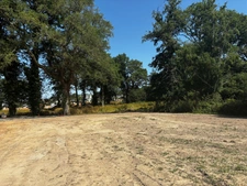 Terrain constructible de 715,00 m² BAINS SUR OUST (35)