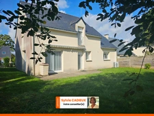 Maison contemporaine à proximité des commodités -150 m²- 5 chambres- REDON