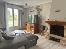 Exclusivité – Maison familiale 4 chambres au calme avec beau terrain et potentiel d’évolution - Bains sur Oust