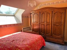 Maison en pierre lumineuse, 3 chambres + dépendance aménagée - garage – Secteur Bains-sur-Oust, à proximité de l’Île-aux-Pies
