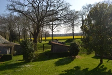 ? Authentique corps de ferme avec terrain de plus d’un hectare ?