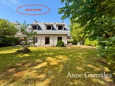 ORLEANS à l'Orée de Sologne, à vendre belle maison familiale avec jardin clos et arboré sans vis à vis et garage attenant