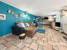 ORLEANS Centre, rue du faubourg Bannier, for sale: 5-room apartment of 96m2 with garage, in a quiet location in a small condominium