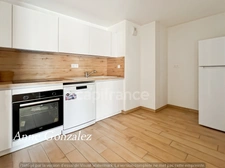 ORLEANS Centre fbg Bannier, à vendre superbe appartement T4 avec terrasse de 36m2 exposée sud-ouest, 4 places de parking 