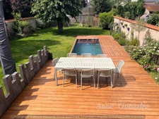 For sale in the Dauphine district, superb five-bedroom Bourgeois house, enclosed and wooded garden of 760m2 with recent swimming pool