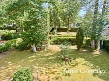 ORLEANS, on the edge of the Sologne region, for sale: beautiful family home with enclosed, wooded garden offering complete privacy and an attached garage
