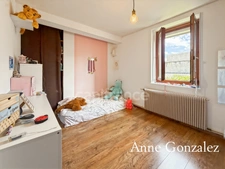 ORLEANS Centre, rue du faubourg Bannier, for sale: 5-room apartment of 96m2 with garage, in a quiet location in a small condominium