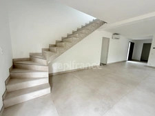 ORLEANS LA SOURCE, RARE à vendre Maison neuve, familiale et contemporaine T5 avec garage cave jardin de plus de 1200m2 