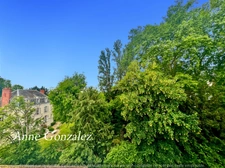 ORLEANS Jardin des Plantes on the fourth and top floor of a quiet and secure residence for sale superb 5-room apartment of 114 m2 with two balconies and two parking spaces