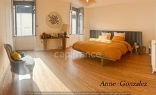 ORLEANS Carré OR, à vendre grande Maison Bourgeoise entièrement rénovée par Architecte d'intérieur avec patio intérieur et jacuzzi à l'abri des regards