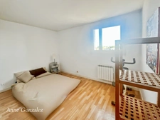OLIVET Centre, for sale on the third and top floor with elevator of a secure and quiet residence, large bright apartment with 4 bedrooms, terrace, two parking spaces and a cellar