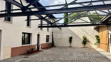 ORLEANS CENTRE, à vendre plateau d'appartement duplex de 112 m2 avec jardin de 82,50 m2 et place de parking et/ou garage box de 25m2
