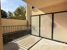 Orleans Centre, Dunois-Chateaudun district, superb 2-bedroom apartment (built in 2026) with terrace and secure parking space in a small, upscale residence