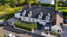 ORLEANS,  Rare Belle Maison de Caractère double réception, 6 chambres, jardin clos et arboré, garage et piscine intérieure