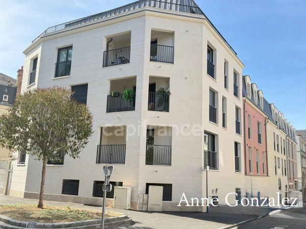ORleans Centre quartier Dunois-Chateaudun, superbe appartement T3 de 2026 avec terrasse et place de parking sécurisé dans résidence de standing à taille humaine