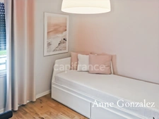 ORLEANS-SOUTH, for sale: beautiful family home built on a lovely enclosed and landscaped garden of 1130 m2 with swimming pool, outdoor dining area, garage and parking spaces